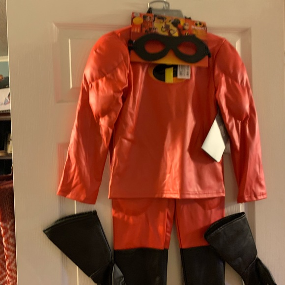 Disney Other - Disney Dash Incredibles Costume Size:5/6